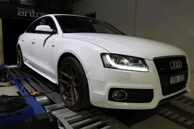 Audi A5 (2010) at Protunes for Stage 1 ECU calibration