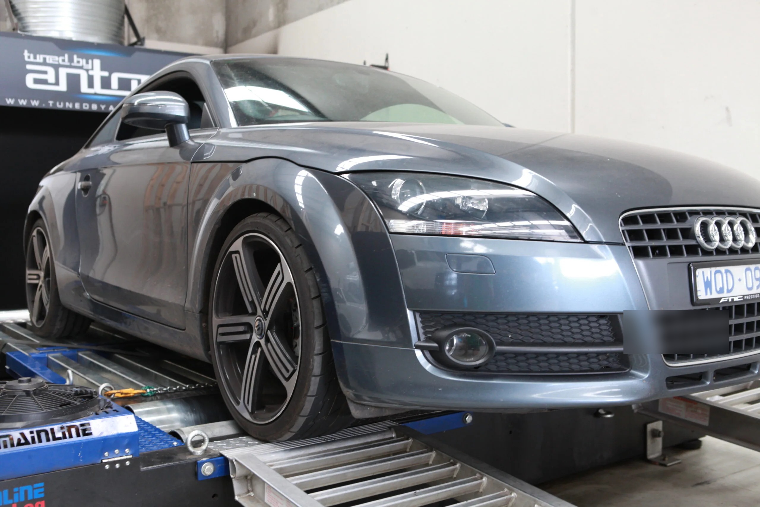 Audi TT 8N (2006) at Protunes for Stage 2 ECU calibration