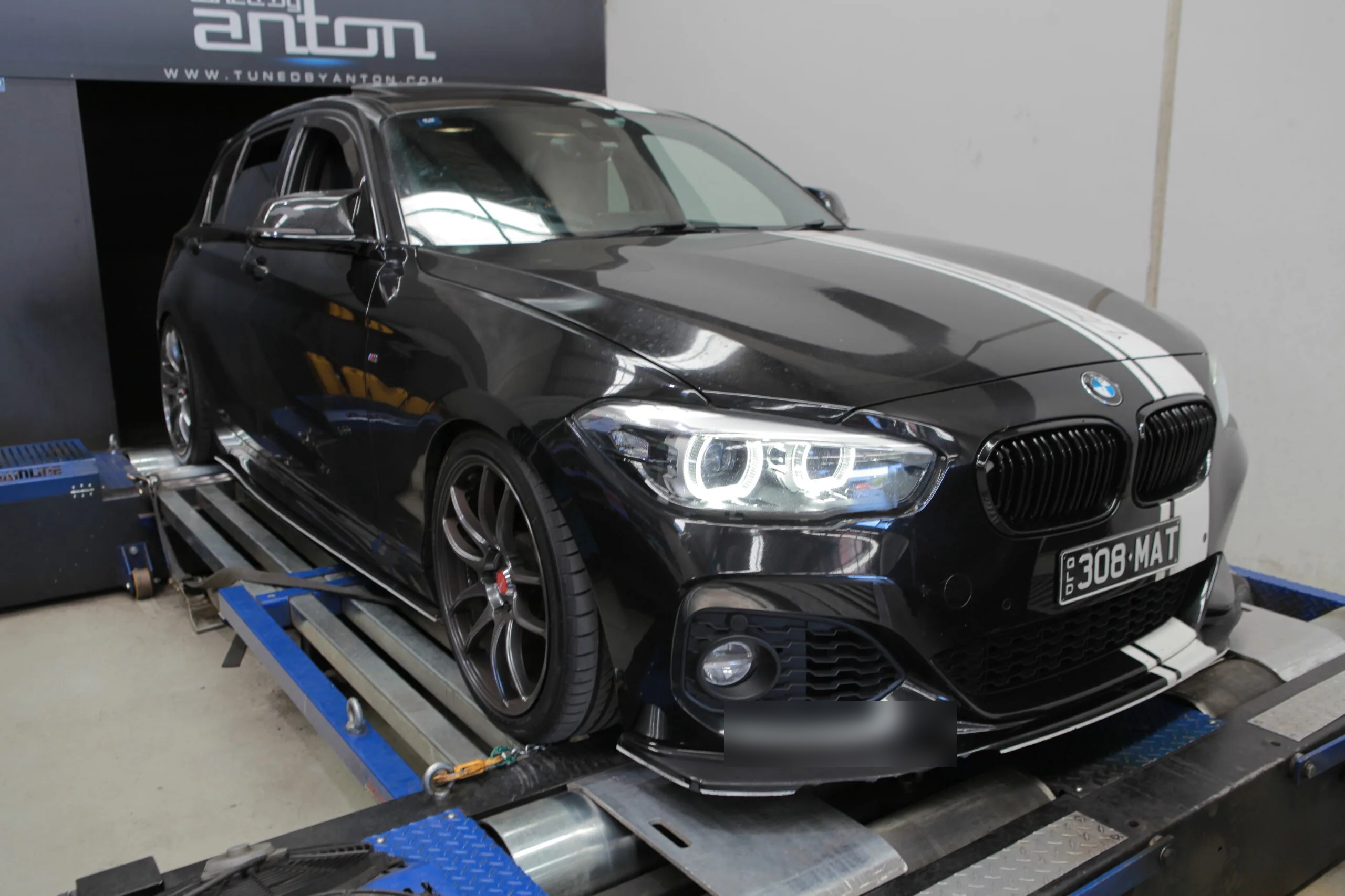 BMW 125i F20 (2019) at Protunes for Stage 1 ECU calibration