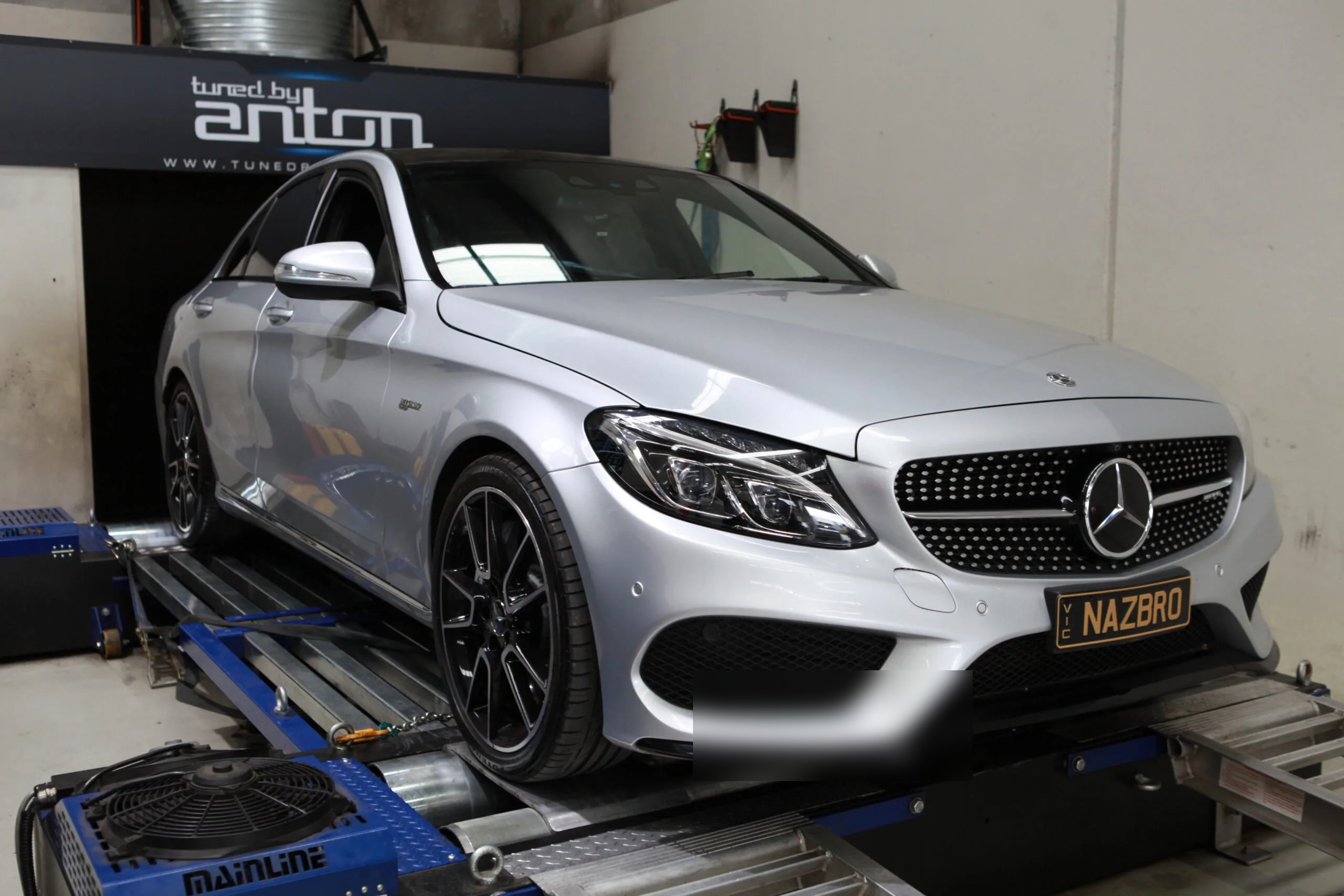 Mercedes C250 (2015) at Protunes for Stage 2 ECU calibration