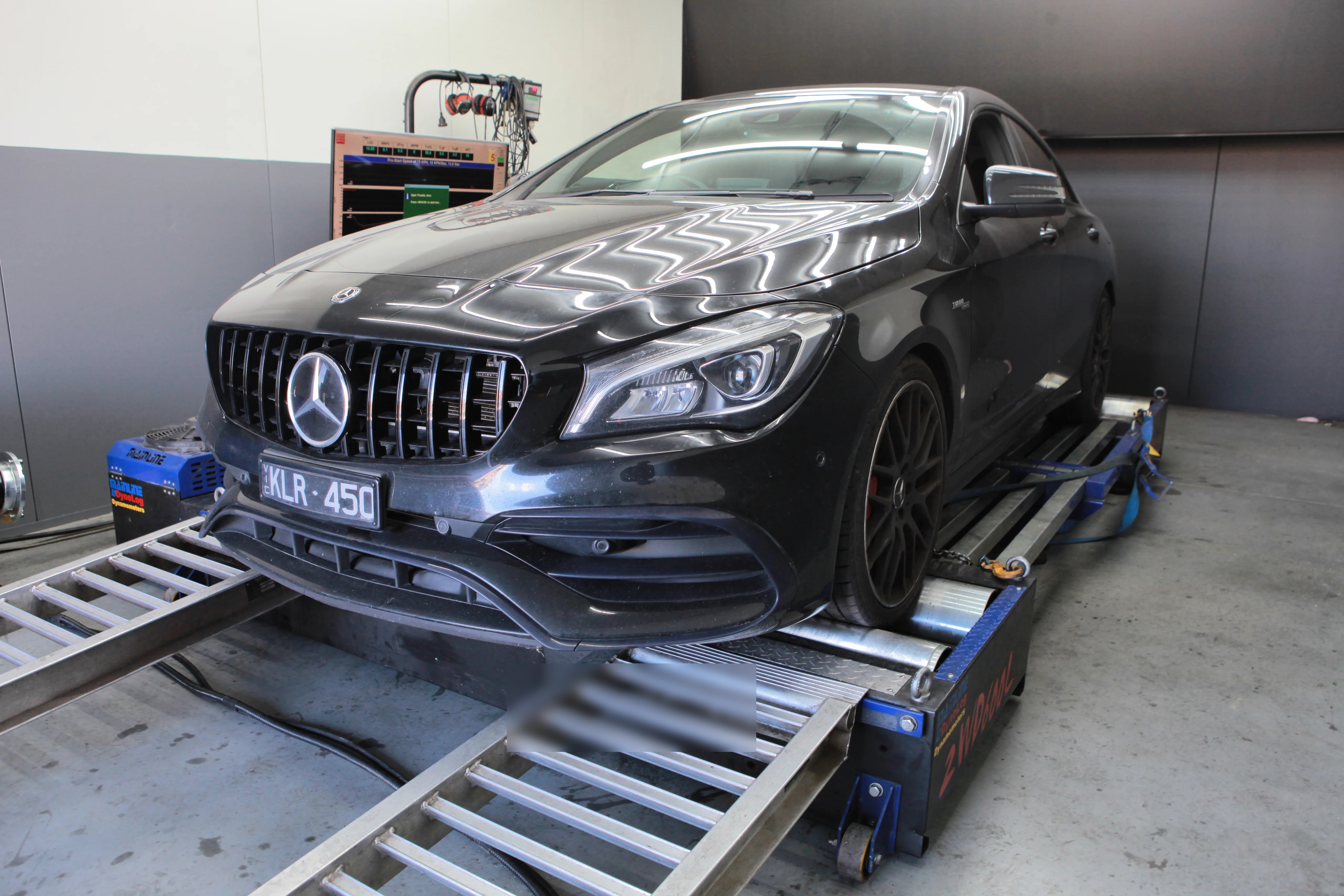 Mercedes GLA45 (2015) at Protunes for Stage 3 ECU calibration