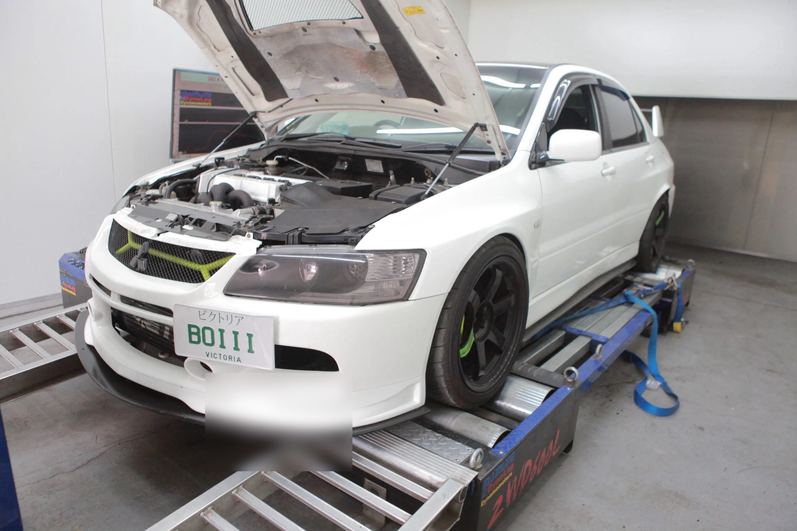 Mitsubishi Evo 7 (2003) at Protunes for Stage 2 ECU calibration