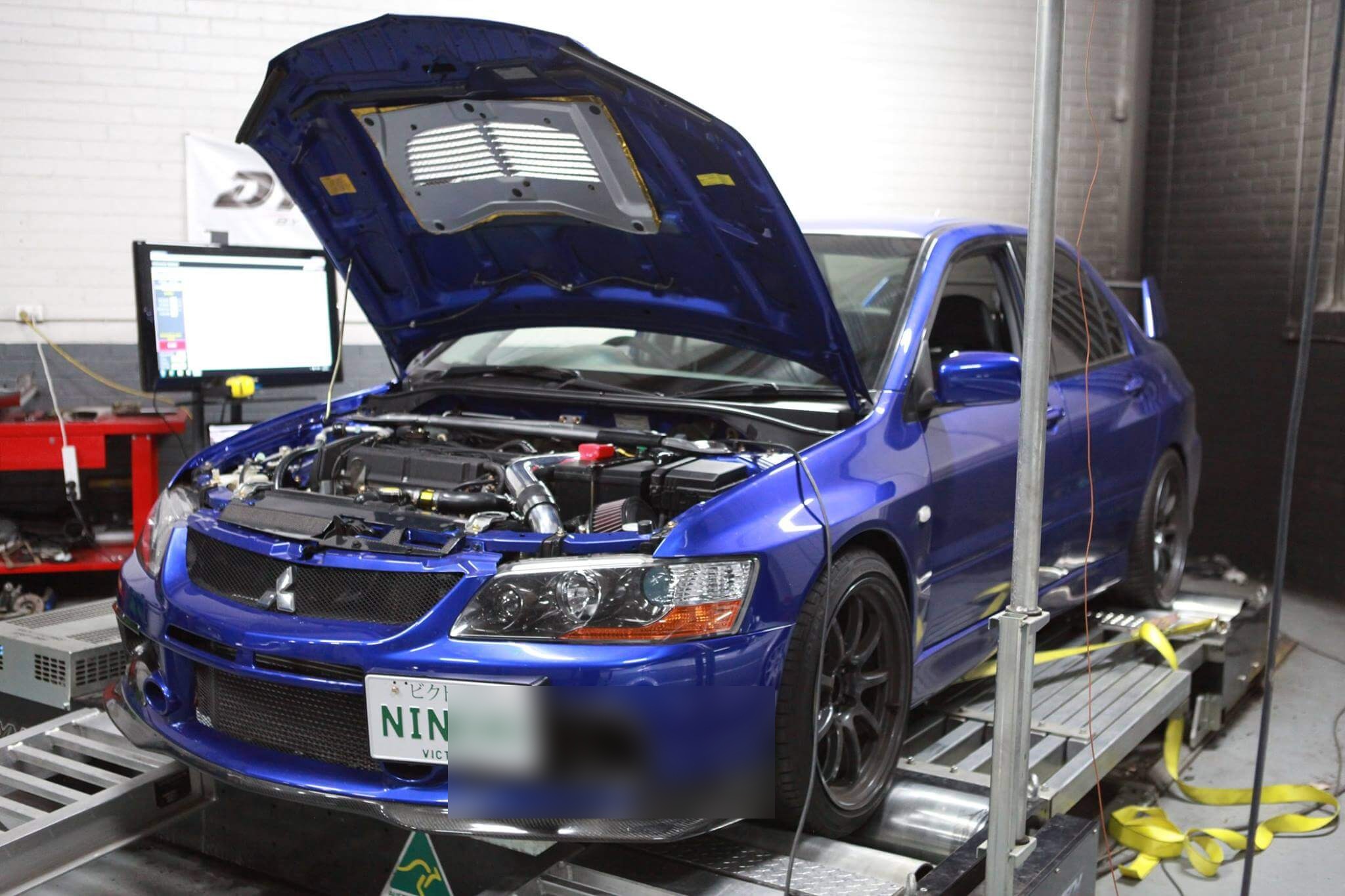 Mitsubishi Evo 9 (2005) at Protunes for Stage 1 ECU calibration