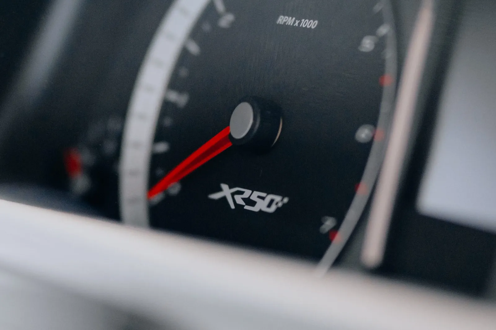 Ford FG gauge cluster