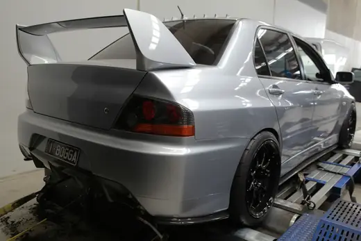 Mitsubishi Evo 9