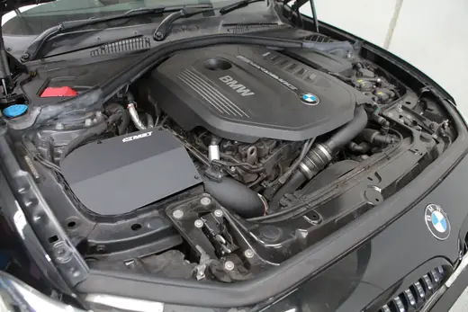 BMW M140i