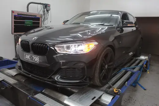 BMW M140i