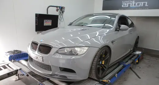 BMW M3 E90
