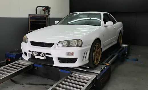 Nissan Skyline R34 GT-T