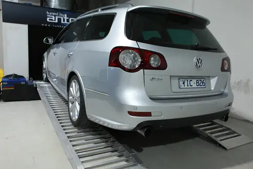 Volkswagen Passat R36