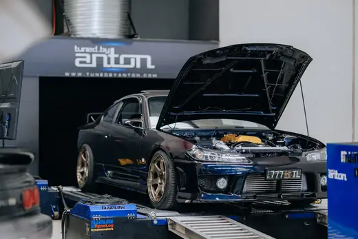 Nissan Silvia S15