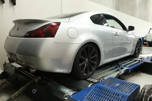 Nissan Skyline V36
